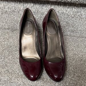Calvin Klein burgundy red Heels